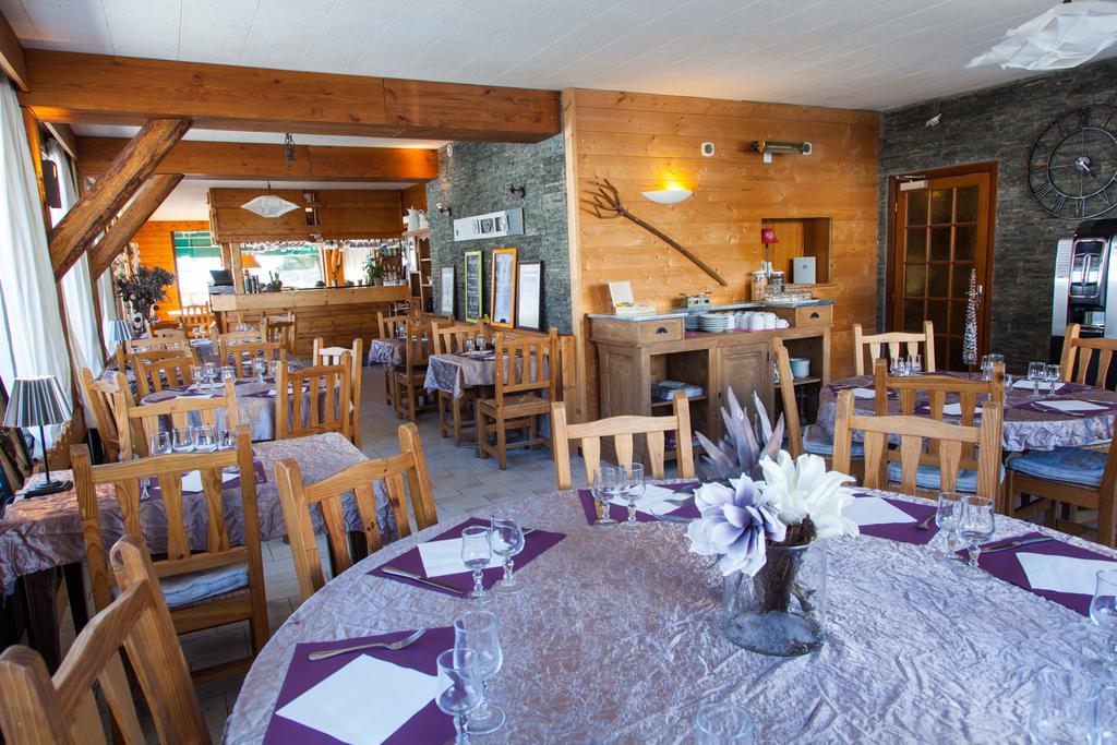 Hotel Restaurant La Darbella Les Rousses Zewnętrze zdjęcie