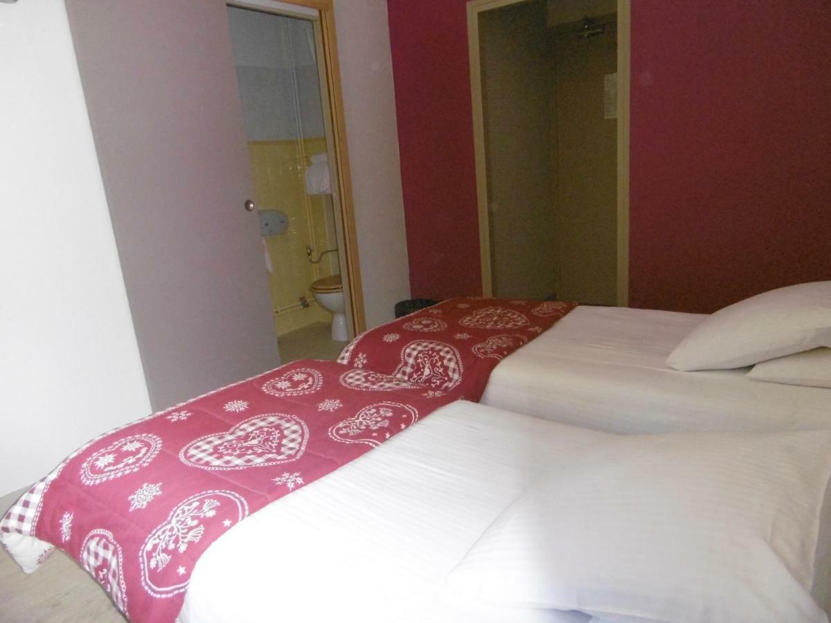 Hotel Restaurant La Darbella Les Rousses Zewnętrze zdjęcie